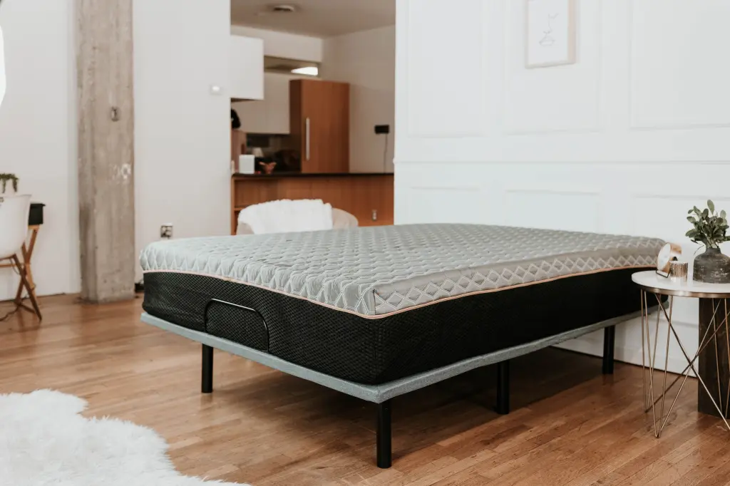 Copper Lux Hybrid 14 Inch Cal King California King Grey Black Foam Mattress omne sleep