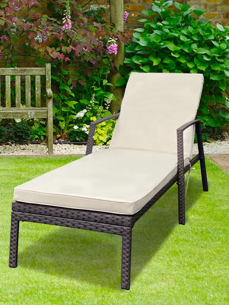 Outdoor Patio Lounge Chairs Rattan Wicker Patio Chaise Lounges Chair Poolside Relaxing w-s industry