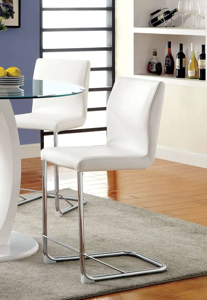 Modern Elegance White Counter Height Dining Chairs Chrome Metal Legs Set 2 kanepe