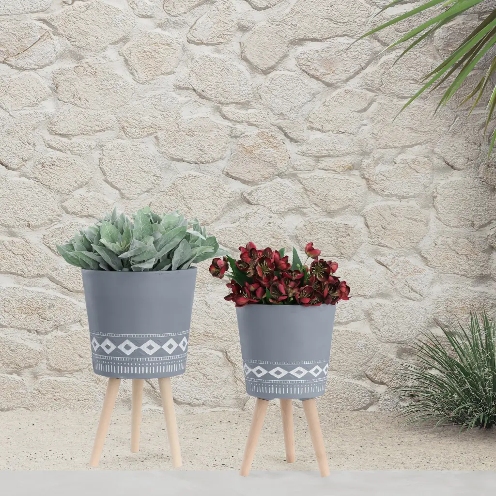 10-12 Inch Diamond Planter Wood Legs Gray Polyresin Indoor Outdoor Decor homedecoraccessories