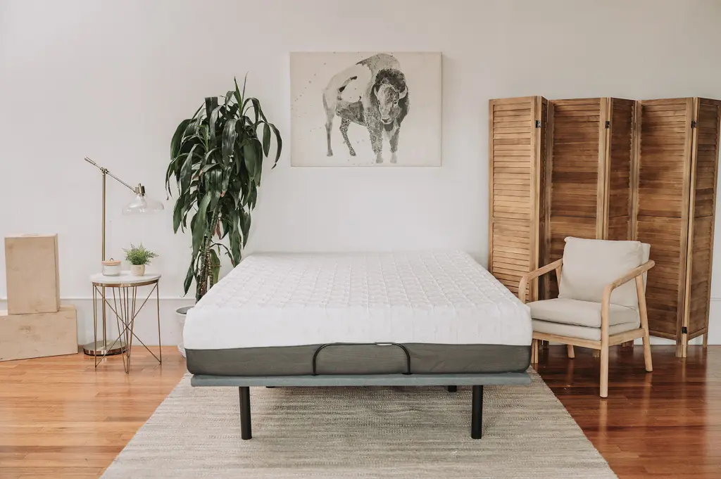 12 Inch Gel Memory Foam Mattress Twin XL White, Dark Gray, and Multicolor omne sleep