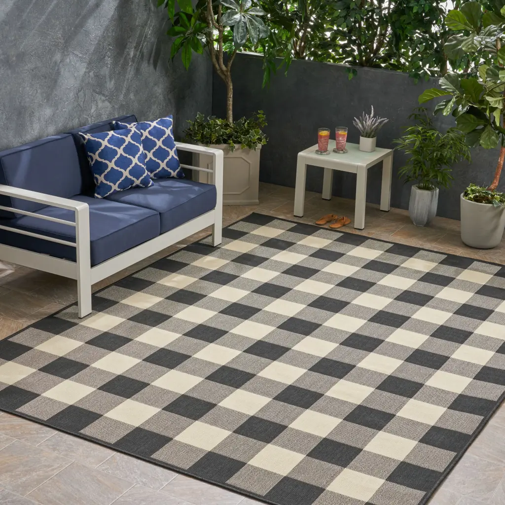 Marina 1918K 7'10" X 10' Black Polypropylene Outdoor Rug nh-kisa