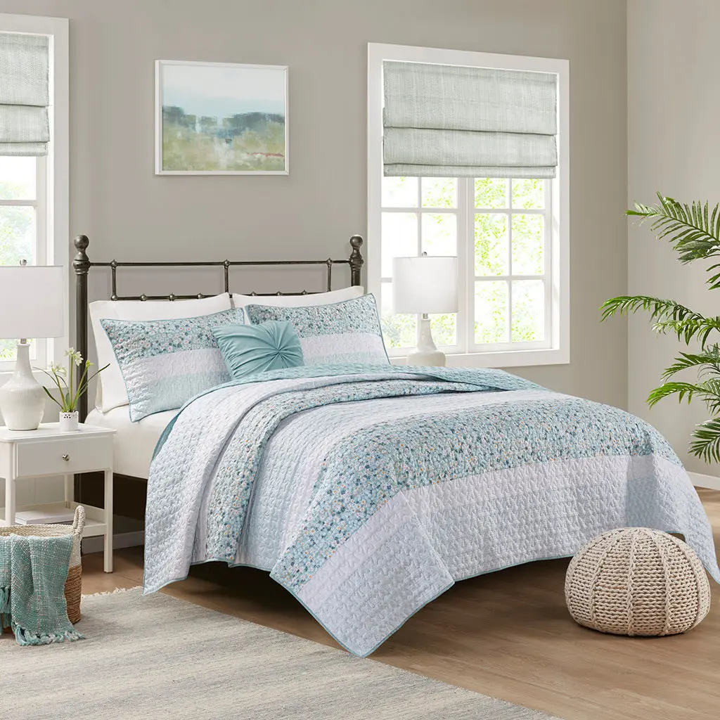 4 Piece Seersucker Quilt Set Throw Pillow Aqua Polyester jla