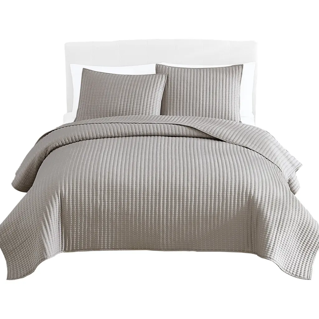 Aria Elegant 3-Piece King Size Microfiber Quilt Set Matching Shams Blue royal hampton