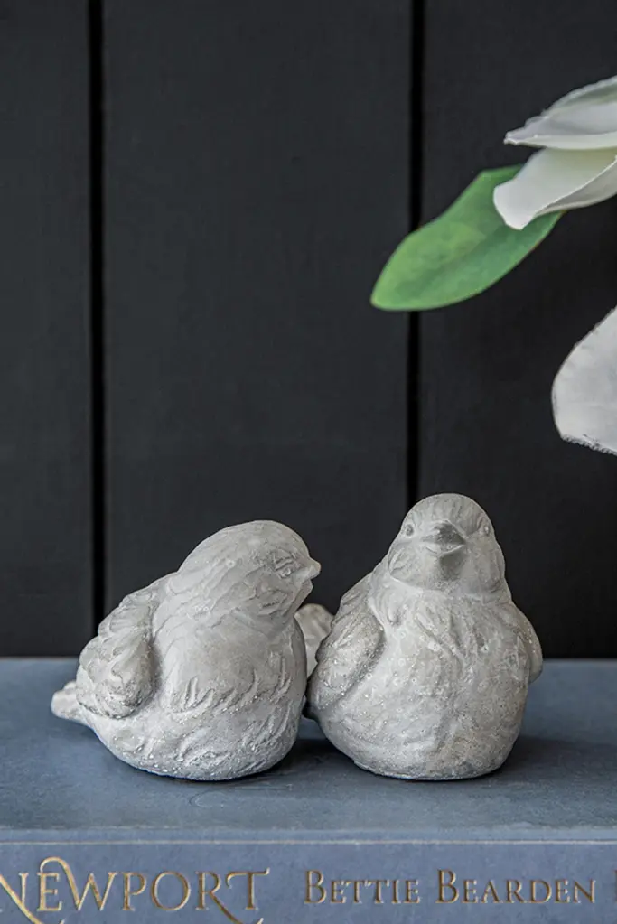 Set 2 Skye Sparrow Bird Accents 5X3.5X5 Inch Antique Gray Cement Garden Decor w2078