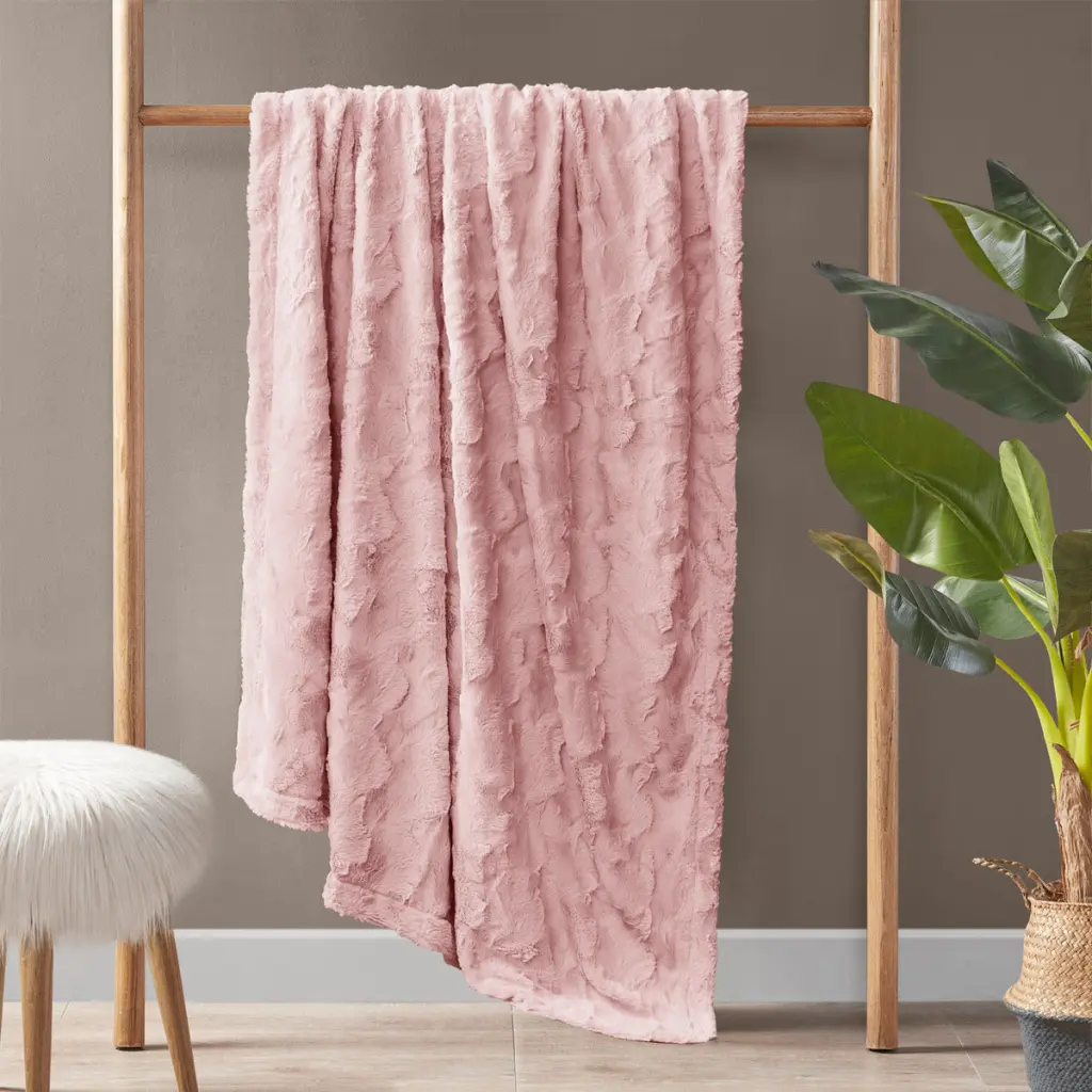 Oversized Faux Fur Throw Blush Polyester Soft Blanket jla