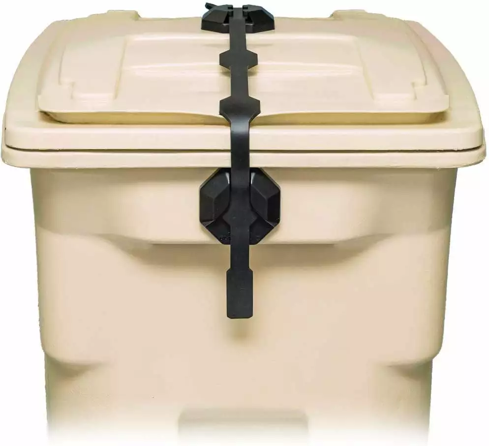 Strong Strap - Universal Garbage Can Lid Lock Utility Strap Blazer Brand